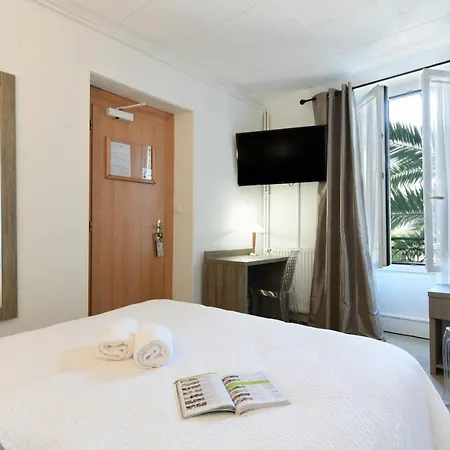 Hotel Val Flores Logis 2*