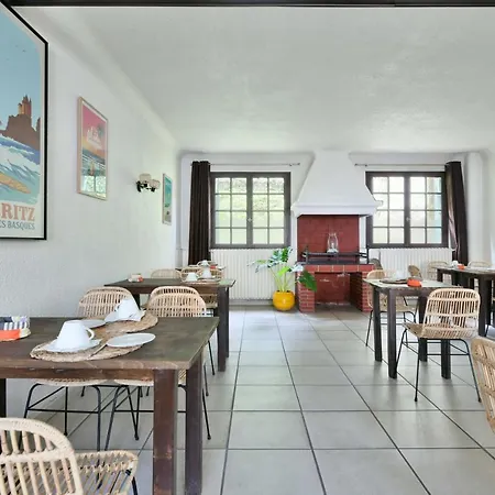 Val Flores Logis Hotel Biarritz