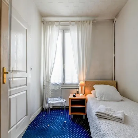 Val Flores Logis Hotel