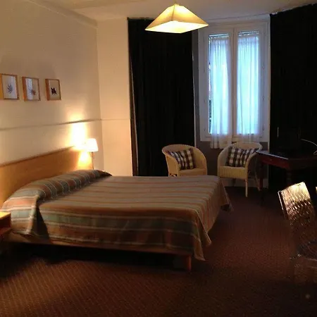 Val Flores Logis Hotel Biarritz