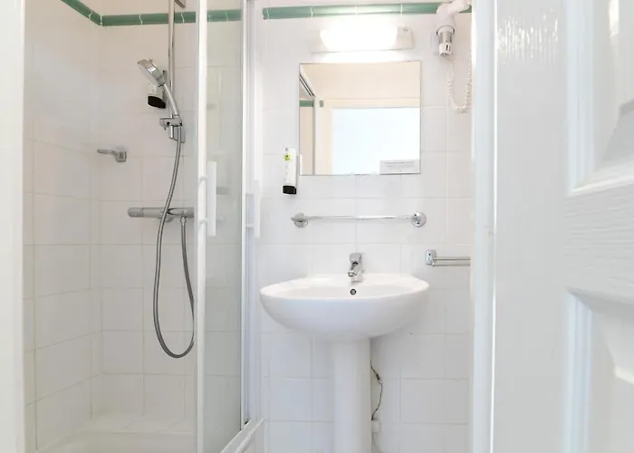 Val Flores Logis Hotell