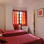 Val Flores Logis Biarritz