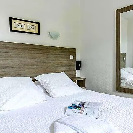 Ξενοδοχείο Val Flores Logis Μπιαρίτζ