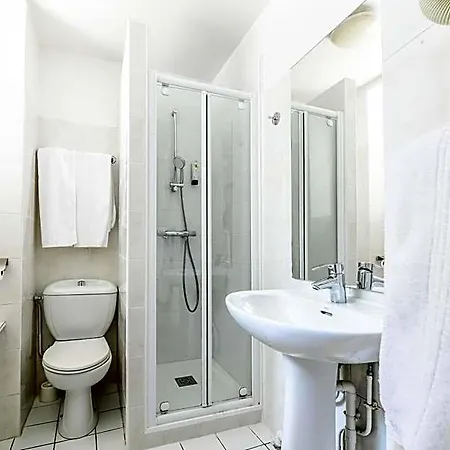 Val Flores Logis Otel 2*
