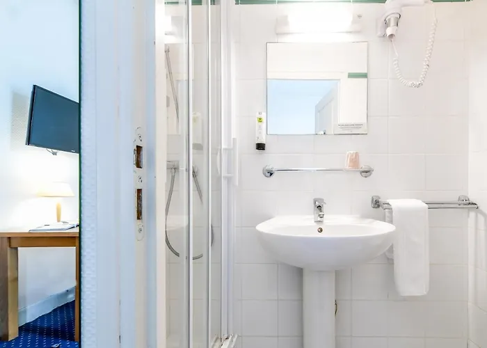 Val Flores Logis Hotel